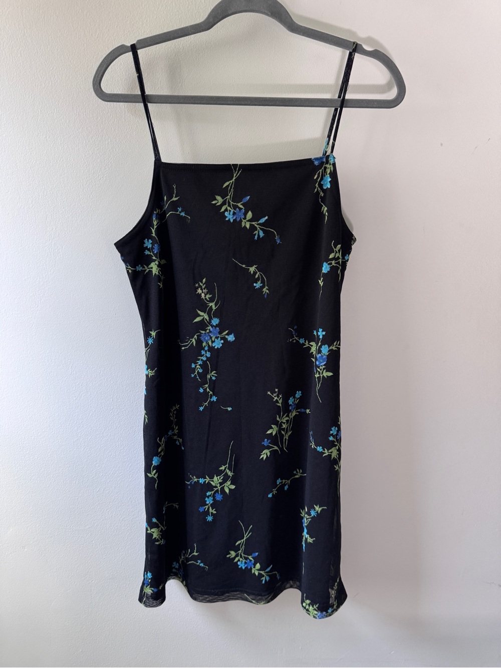 Vintage 90’s Plain Jane Black Floral Slip Dress